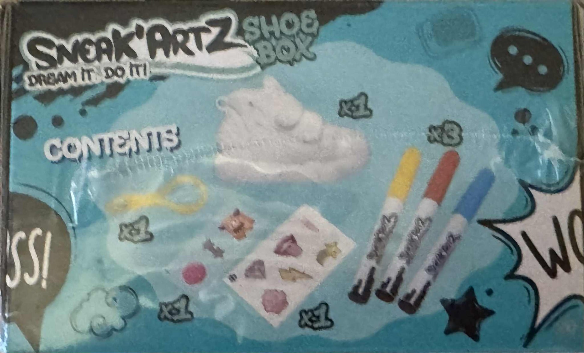 Sneak Artz - Dyluniwch eich Hyfforddwr Mini eich hun